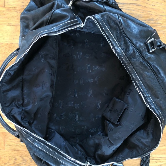 Men’s GUCCI leather duffle bag with braided strap - Picture 4 of 7
